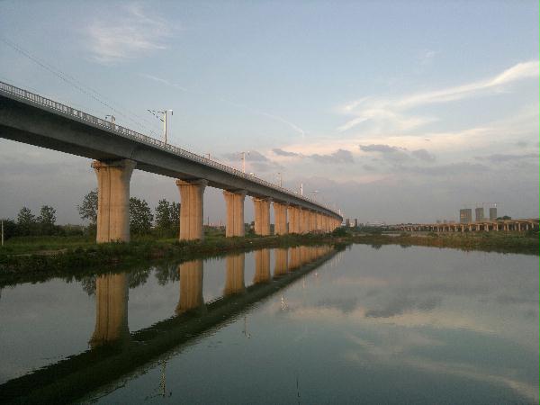 成渝鐵路采用松夏<a href='http://m.autohome-mall.com/' target='_blank'><u>空氣彈簧</u></a>