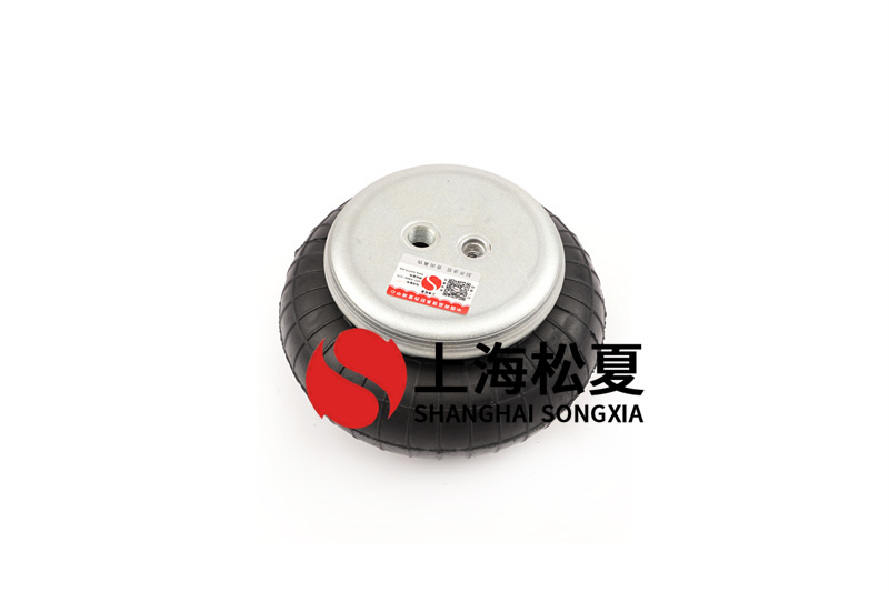 橡膠<a href='http://m.autohome-mall.com/' target='_blank'><u>空氣彈簧</u></a>采用氣嘴時的方法